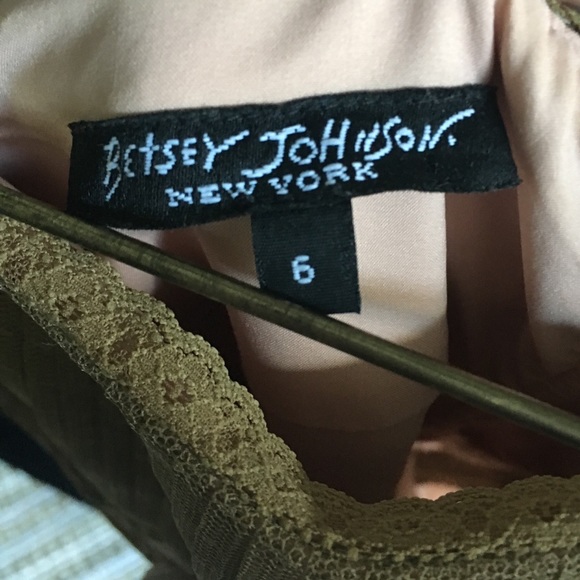 Betsy Johnson Dress - Picture 6 of 10